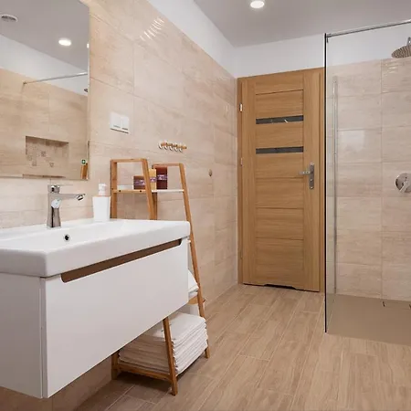 Apartamenty Rodzinne Lesny Zakatek Jastrzębia Góra Exterior foto